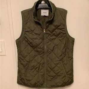 Old Navy Dark Green Quilted Vest